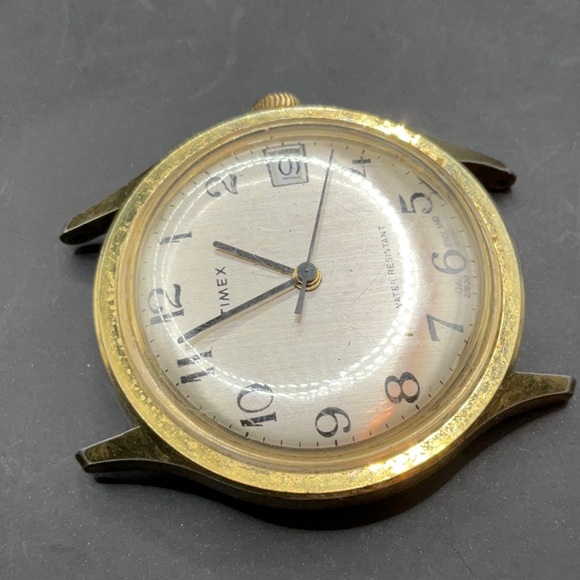 Vintage 1980 Timex Manual Wind 27820-10580 Great Britain Dial 37mm - Picture 5 of 5
